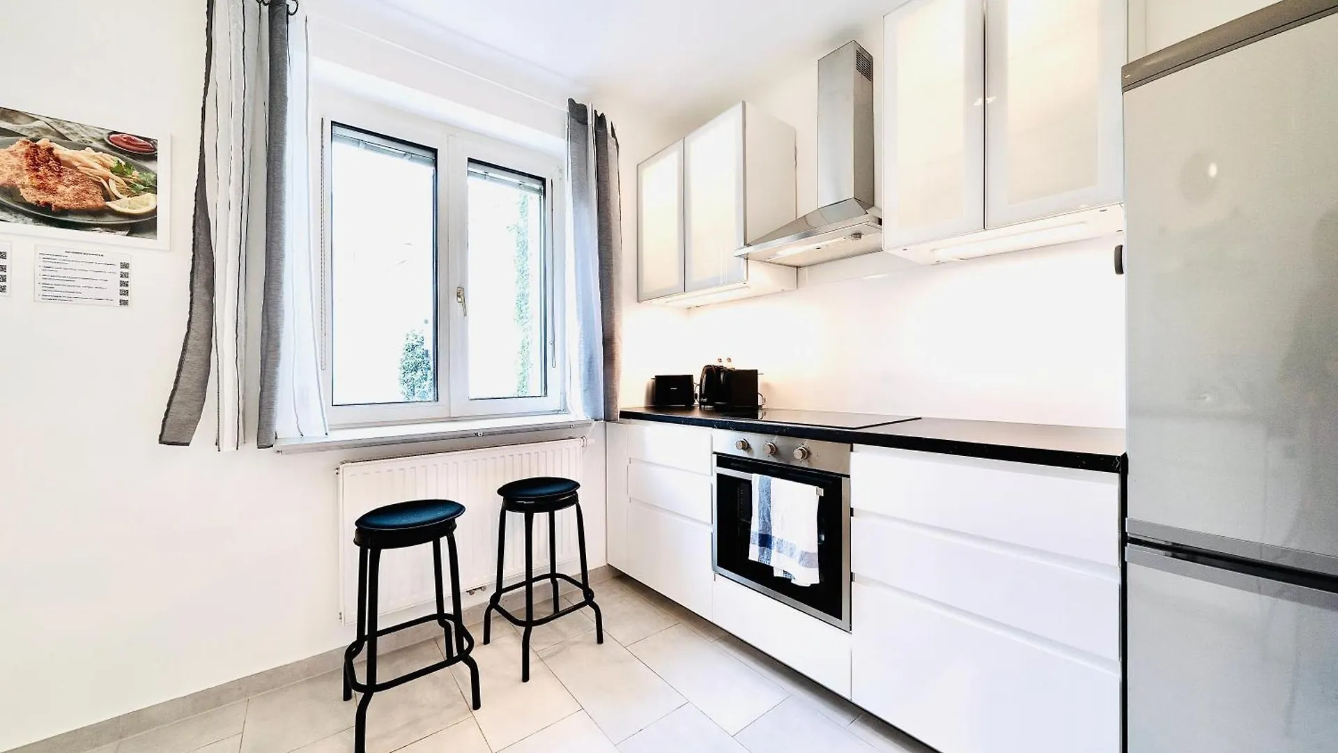 Golden Space Close To Schoenbrunn By Jr City Apartments 0*, Vienne