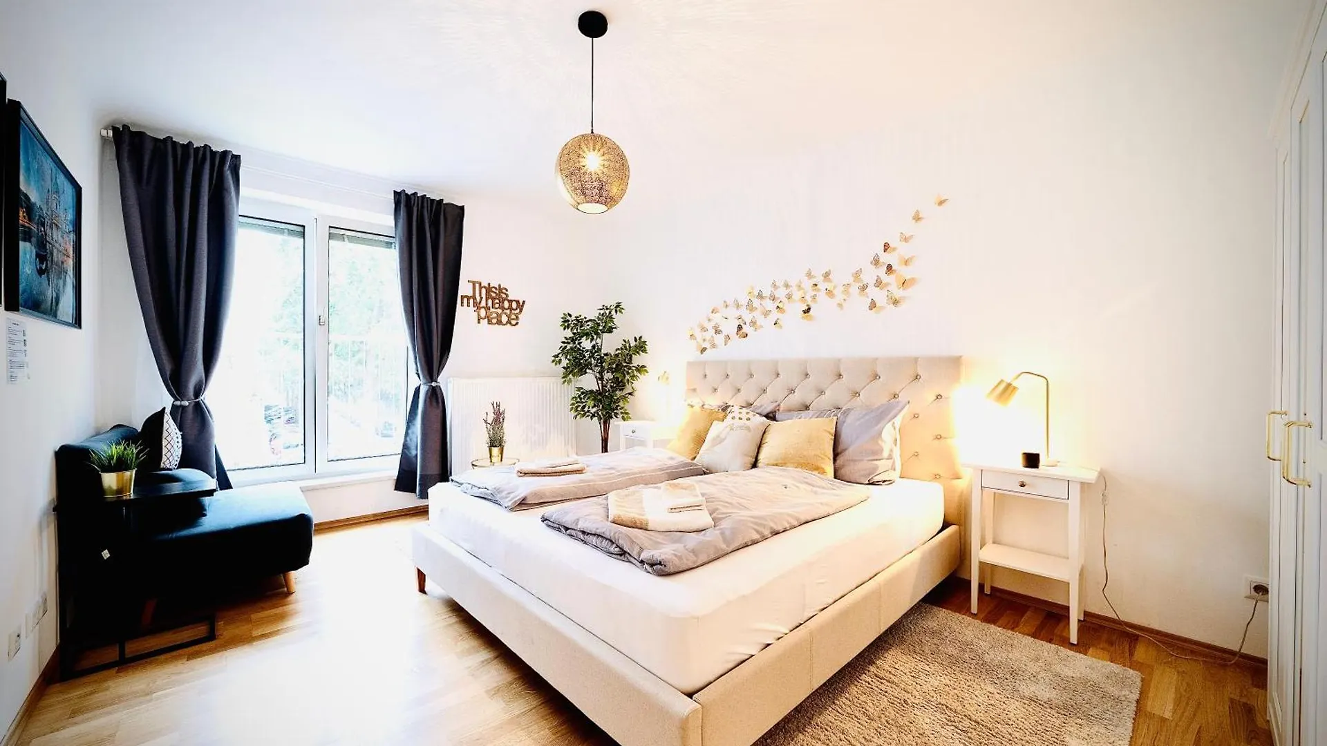 Golden Space Close To Schoenbrunn By Jr City Apartments